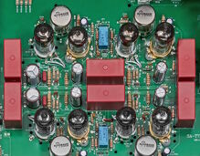 VINCENT SA-T7MK - Referenční elektronkový předzesilovač s Bluetooth vstupem, stříbrný (9)