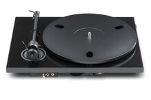 Pro-Ject E1.2 PHONO High Gloss Black + Pick it MM E (4)